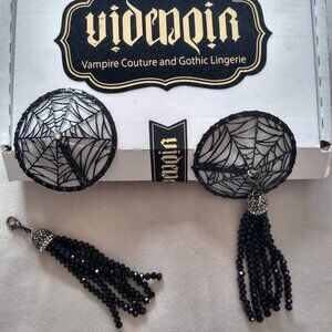 Videnoir filigree spiderweb pasties